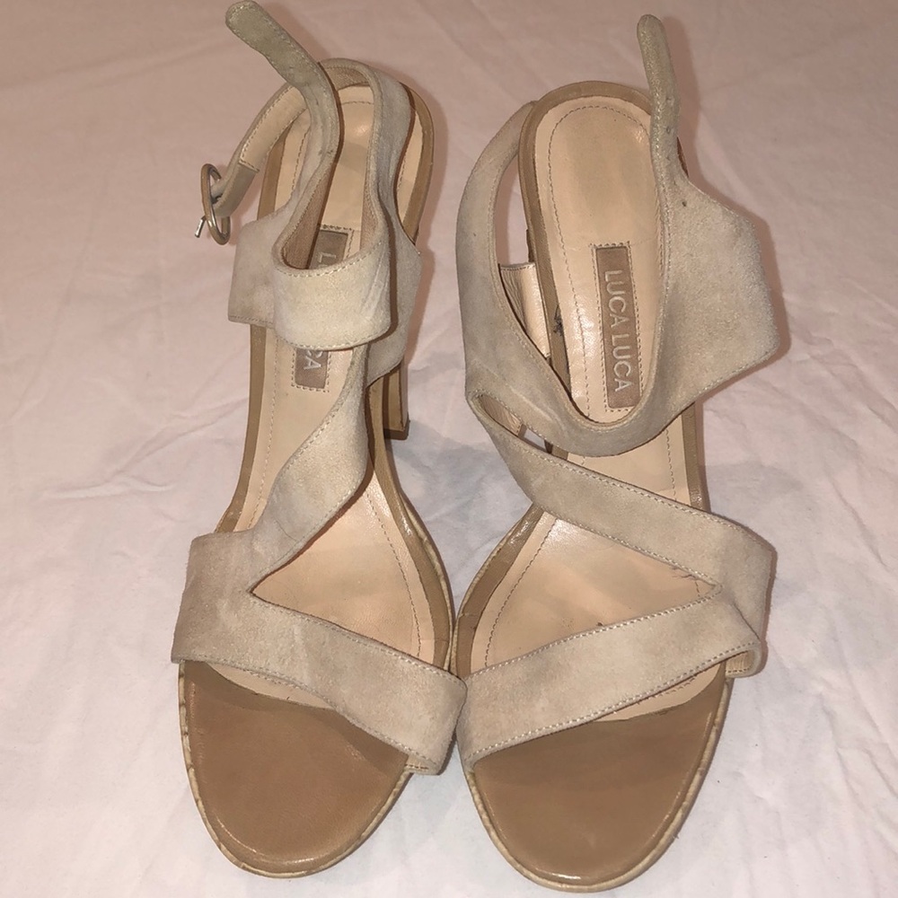 Luca Luca Size 10 Suede Nude Heels